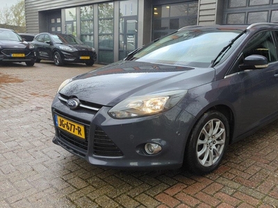 Ford Focus 1.6 EcoBoost 150pk Titanium SONY Navi Trekhaak Parking pack Voorruitverwarming Wagon