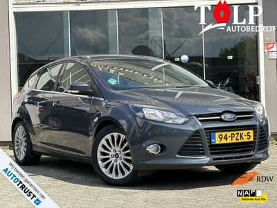 Ford Focus 1.6 TI-VCT First Edition Clima Nap Trekhaak Lmv