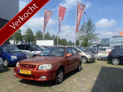 Hyundai Accent 1.5i GLS,5 Deurs,5 Zits,Airco,Elektrischpakket,Trekhaak,Lage Kilometerstand