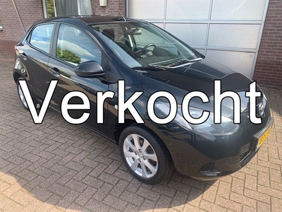 Mazda 2 1.3 TS (bj 2010)