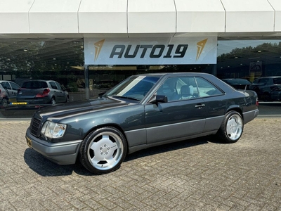 Mercedes-Benz 200-Serie 220 CE (C124) Elegance