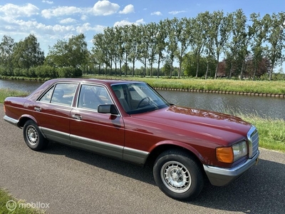 Mercedes S-klasse 280 SEL belastingvrij lpg 2 jaar apk