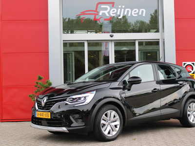 RENAULT CAPTUR 1.0 TCe 90PK EVOLUTION | NAVIGATIE | CLIMATE CONTROL | CRUISE CONTROL | CAMERA | DAB+ | ALL SEASON BANDEN | APPLE CARPLAY/ANDROID AUTO | PARK SENSOREN VOOR EN ACHTER |