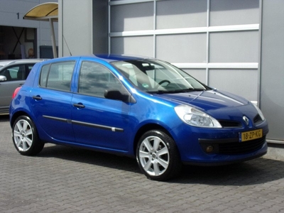 Renault Clio 1.2-16V Special Line 5 Deurs/Airco/LM Velgen!!