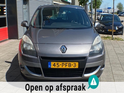 Renault Scénic 1.4 TCE Celsium - Navigatie I Airco I Comfort pakket I Trekhaak