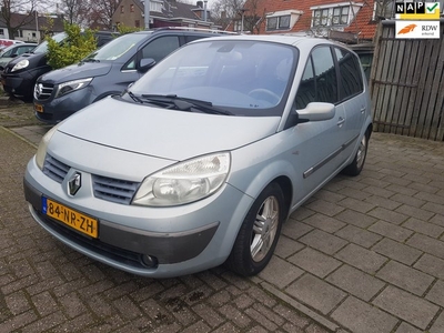 Renault Scénic 2.0-16V Privilège Luxe 93000km met nieuwe