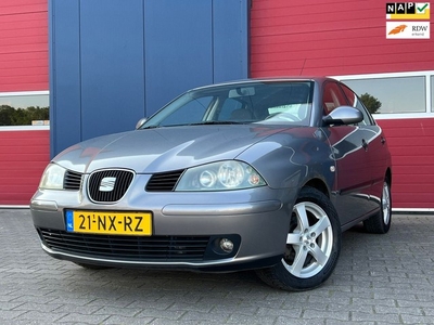 Seat Ibiza 1.4-16V Signo Cruise + Clima