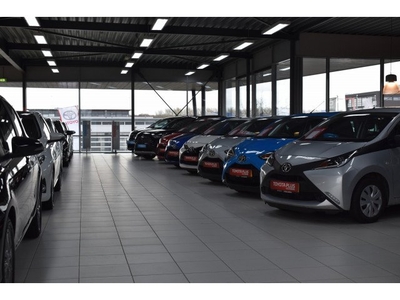 Toyota Auris 1.3 Aspiration Navigatie pack parking voor en achter