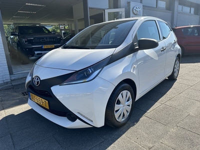 Toyota Aygo 1.0 VVT-i x-fun