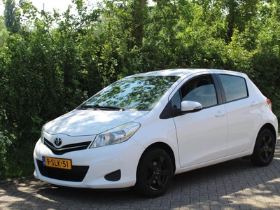 Toyota Yaris 1.0 VVT-i Now