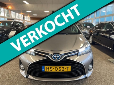 Toyota Yaris 1.5 Hybrid Lease| Automaat|Fabrieksgarantie tot 2025| Dealeronderhouden|Navi| Topstaat| Camera| Cruise| Bluetooth