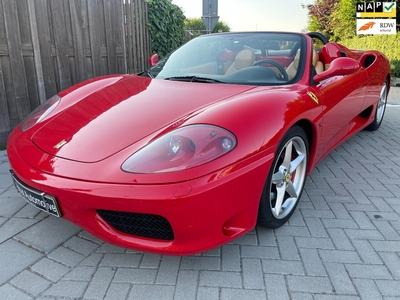 Ferrari 360 3.6 V8 Spider F1 Collectors Item met alles erbij zie foto's!!!