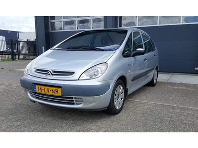 Citroen Xsara Picasso 2.0i-16V Différence Automaat,Airco,...