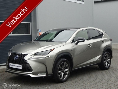 Lexus NX 300h AWD F Sport Aut. Pano, Dealer, 1 ste eig, LED