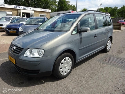 Volkswagen Touran 1.6 Turijn