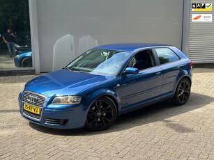 Audi A3 2.0 TDI Attraction / RIJDT SCHAKELT GOED / AIRCO / NAP