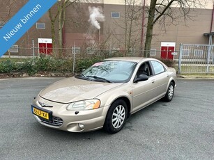 Chrysler Sebring 2.0i-16V LE NETTE AUTO MET FIJNE AUTOMAAT