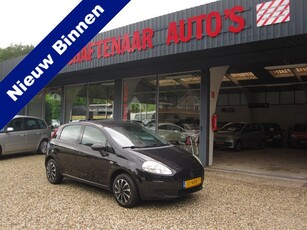 Fiat Grande Punto 1.2 Actual 5drs met trekhaak km 95630 met