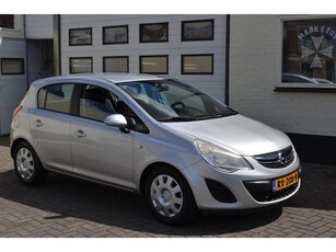 Opel Corsa 1.2-16V Selection/ Zeer Netjes