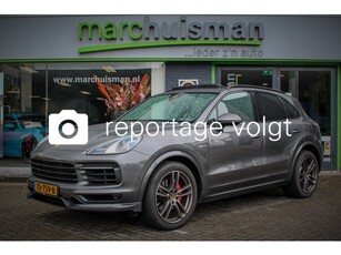 Porsche Cayenne 3.0 E-Hybrid / PANODAK / SPORT CHRONO /