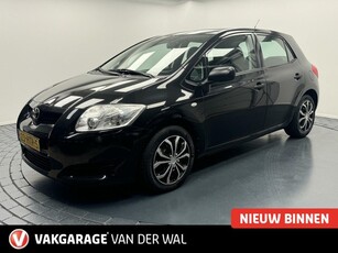 Toyota Auris 1.6i-16V Navigatie-Airco-Trekhaak