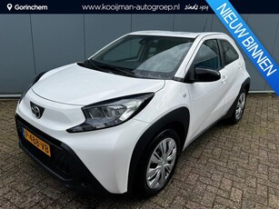 Toyota Aygo X 1.0 VVT-i S-CVT play 1e Eigenaar NIEUW