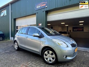 Toyota Yaris 1.3 VVTi Luna Airco nw staat 1e eigenaar