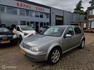 Volkswagen Golf 1.6-16V FSI/Cruise control/Airco