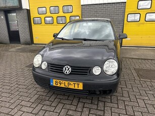 Volkswagen Polo 1.4-16V Comfortline 5 deursAircoGOED