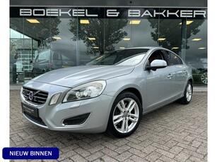 Volvo S60 2.0 T5 Summum Aut.8 - Driver Support - Front