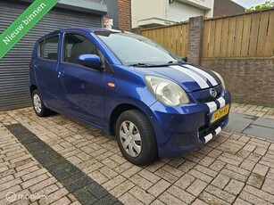 Daihatsu Cuore 1.0 Premium