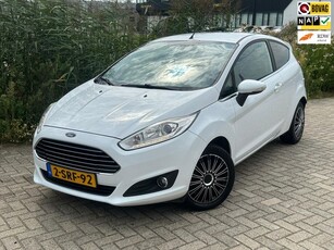 Ford Fiesta 1.0 EcoBoost Titanium Airco Cruise Nieuwe Apk