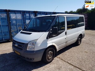 Ford Transit Kombi 280S 2.2 TDCI defect,start niet !