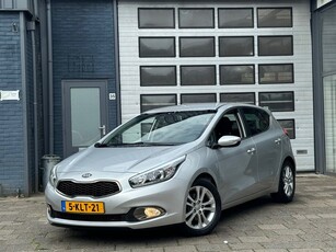 Kia Cee'd 1.6 GDI Super Pack Clima Cruise Camera