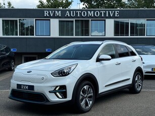 Kia E-Niro DynamicLine 64 kWh VAN: 28.900,- VOOR: 25.899,-