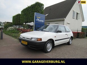 Mazda 323 1.6i LX Automaat UNIEK!! --31.711 Km --