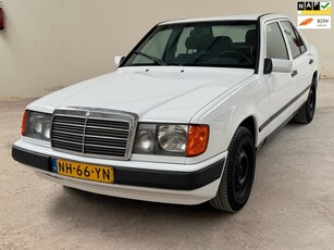 Mercedes-Benz 200-500 (W124) 300 E 4-Matic Volledig