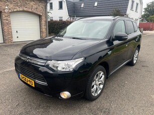 Mitsubishi Outlander 2.0 PHEV Instyle