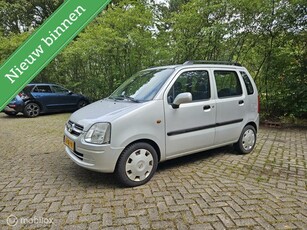 Opel Agila 1.2-16V Comfort