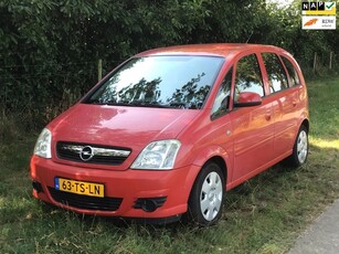 Opel Meriva 1.4-16V Cosmo met (ijskoude) airco en trekhaak