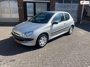 Peugeot 206 1.4 X-Design