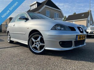 SEAT Ibiza 1.4-16V Sport (bj 2005)