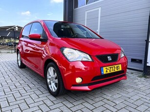 SEAT Mii 1.0 Sport Dynamic - Stoelverwarming - Trekhaak -