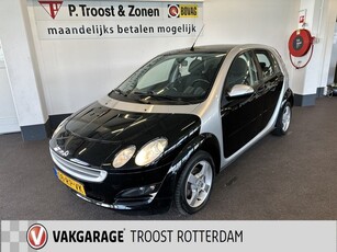 Smart Forfour 1.1 blackbasic Airco Panoramadak