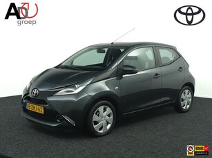 Toyota Aygo 1.0 VVT-i x-play Achteruitrijcamera Airco