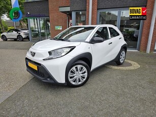 Toyota Aygo X 1.0 VVT-i MT play,adaptive cruise, carplay.