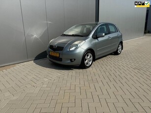 Toyota Yaris 1.3 VVTi Luna