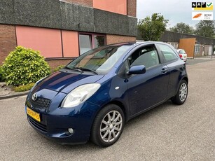 Toyota Yaris 1.3 VVTi Sol Leder Airco Boekjes