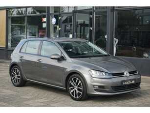 Volkswagen Golf 1.2 TSI Highline LED Leer