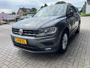 Volkswagen Tiguan 1.5 TSI ACT Highline*Dealer Onderhouden*